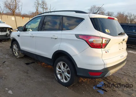 2017 Ford Escape Se z USA, uszkodzony, nr VIN 1FMCU9GD9HUA98086